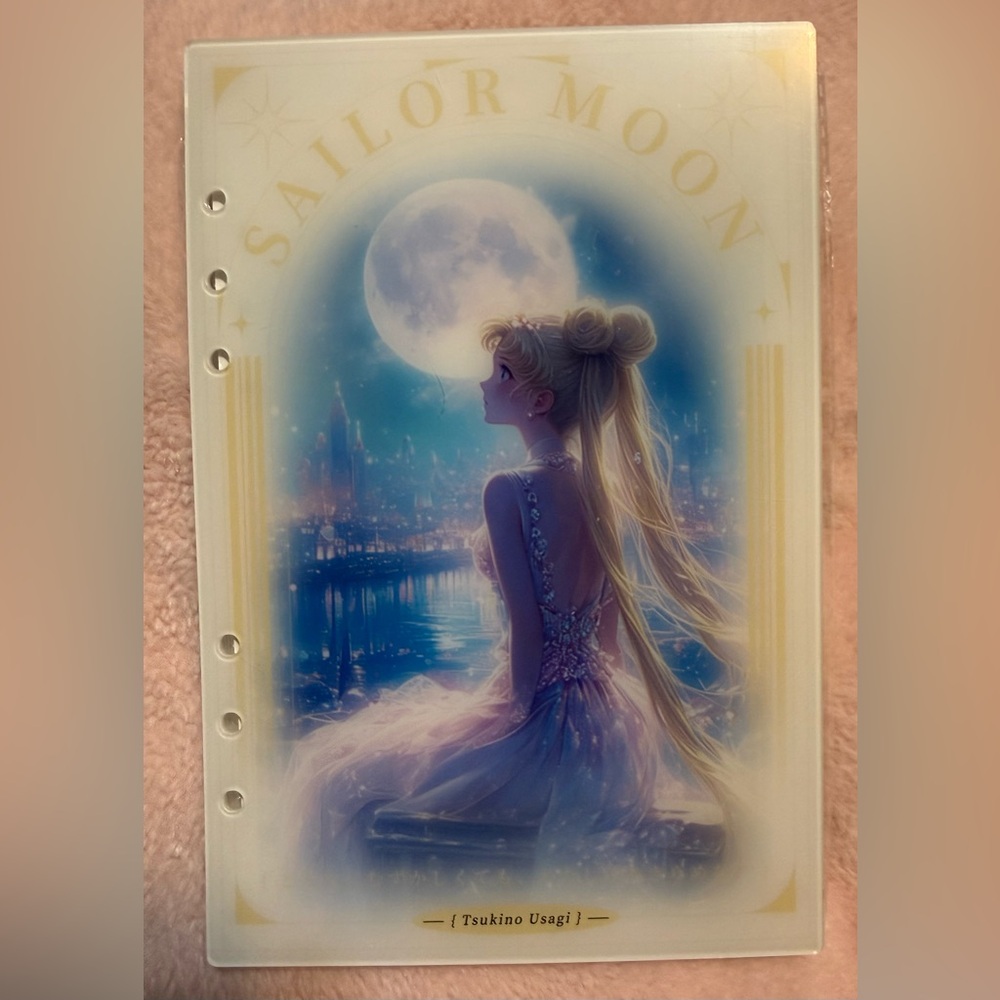 🆕 Sailor Moon Tsukino Usagi Acrylic Binder/Notebook